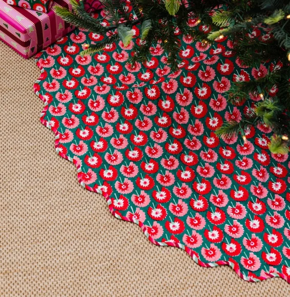 Eveoree Tree Skirt - Thumbnail 3